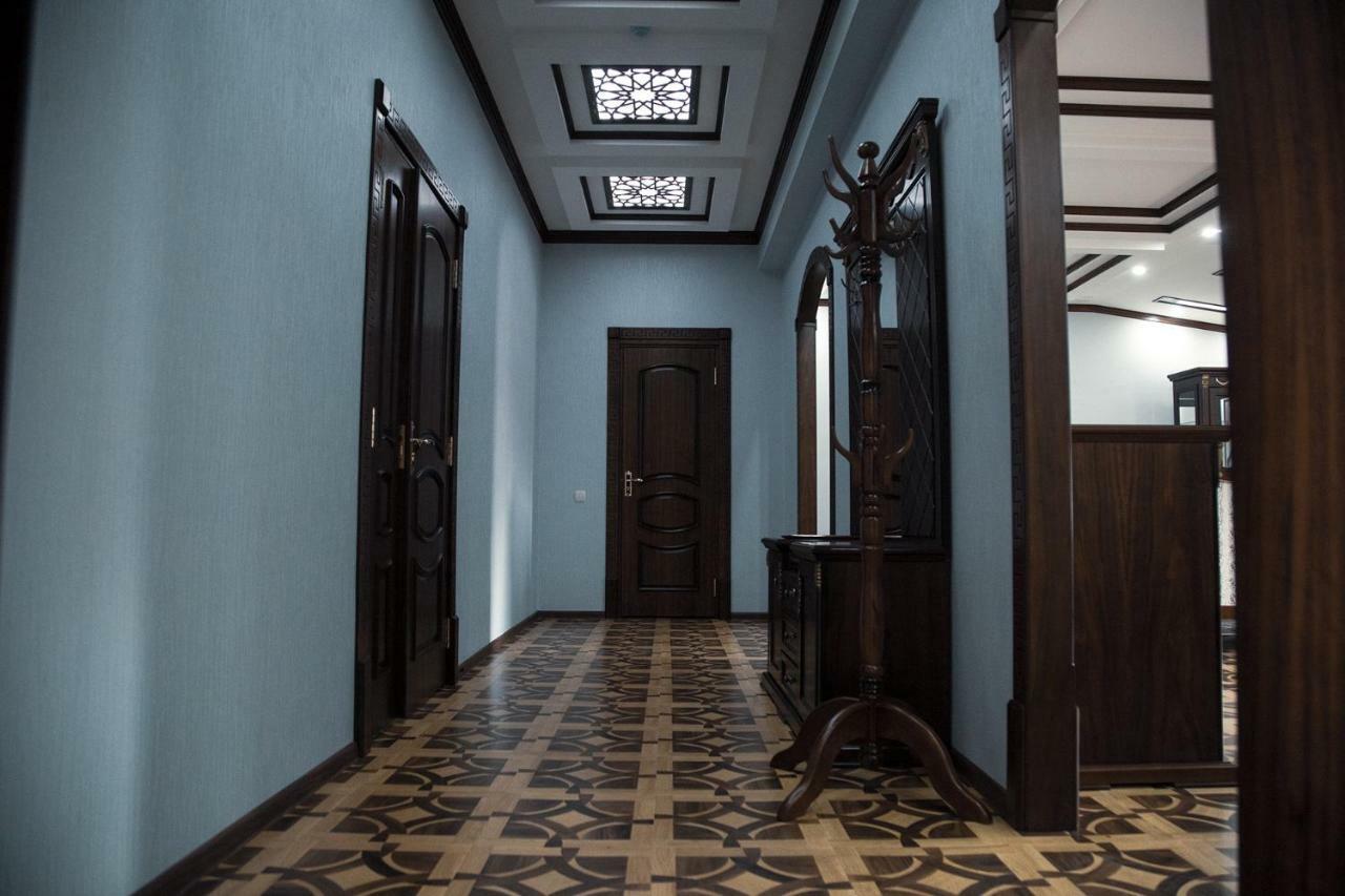 Bravolyuks Hotel Ούρτζεντς Εξωτερικό φωτογραφία
