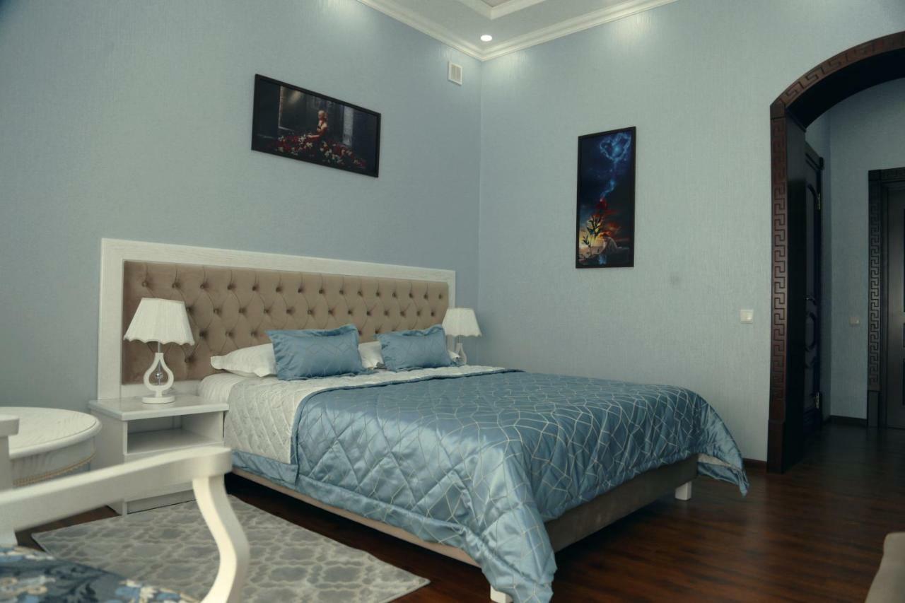 Bravolyuks Hotel Ούρτζεντς Εξωτερικό φωτογραφία